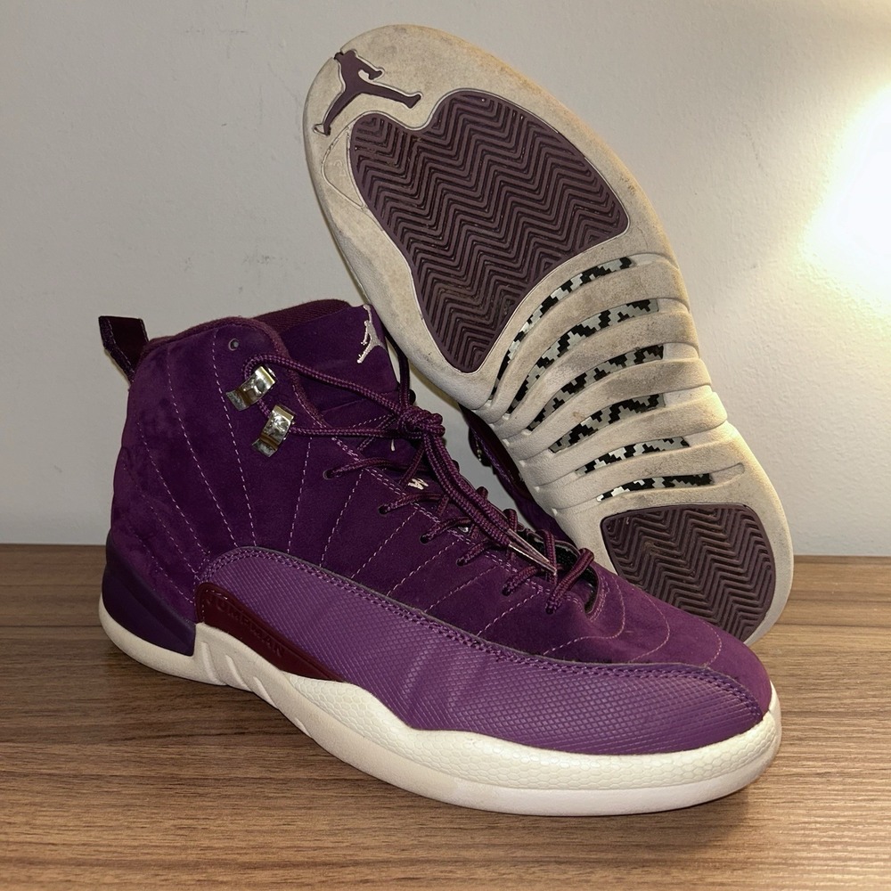 Jordan Air Jordan 12 Retro Bordeaux Suede Men's Size 11 Sneaker 2017 130690-617